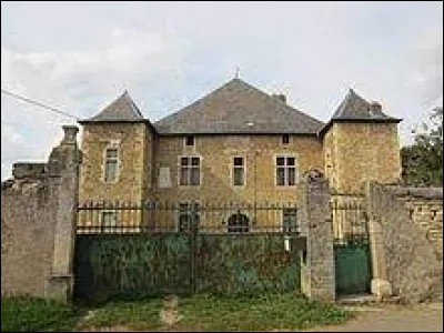 Nous terminons notre balade en Lorraine, au château de Xonville. Village du Pays Haut, il se situe dans le département ...