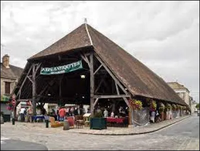 Ville Essonnienne, Milly-la-Forêt se situe en région ...