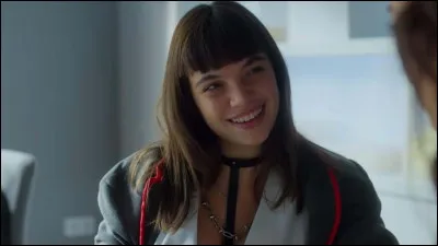 Comment s'appelle cette jeune fille ?