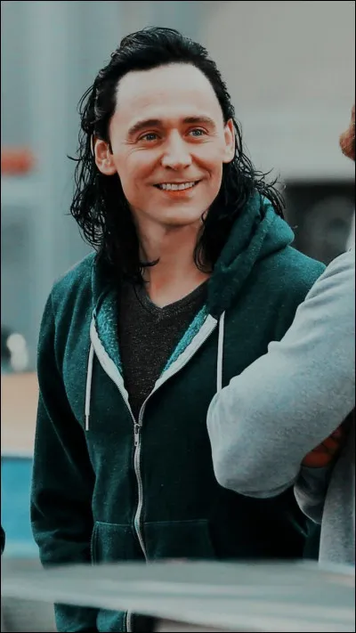 Vers qui Loki pense-t-il envoyer les Elfes Noirs ?