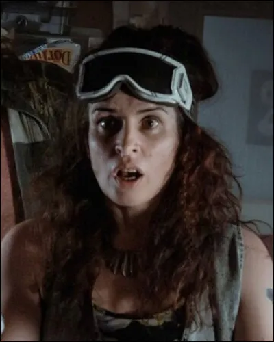 Comment s'appelle la tante de Wade ?