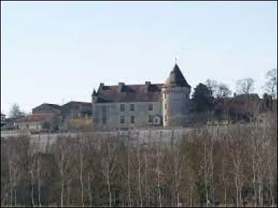 Ancienne commune néo-aquitaine de l'arrondissement de Confolens, Bayers se situe dans le département ...