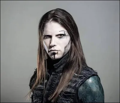 "I'm your heavy anchor
Where the light can't conquer
Oh, we were meant to drown..."
De quelle chanson ces paroles sont-elles extraites ?