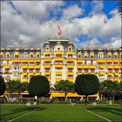 Quel &eacute;crivain, auteur du roman "Lolita", a v&eacute;cu pendant plus de 15 ans dans un h&ocirc;tel de luxe de Montreux ?