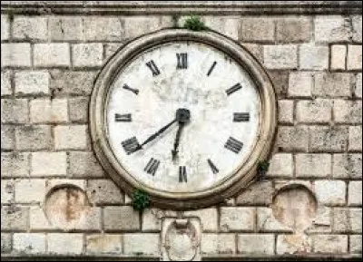 Combien y a-t-il d'années dans un siècle ?