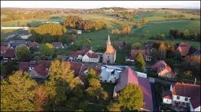 Autre commune du Grand-Est, celle-ci dans l'arrondissement de Saverne, Rexingen se situe dans le d&eacute;partement ...