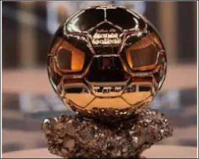 Lequel a gagné le plus de fois le Ballon d'or, au 15 juillet 2021 ?