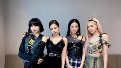 Dans ton groupe d'amis, tu es plus...