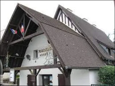 Ville francilienne de l'arrondissement de Torcy, Émerainville se situe dans le département ...