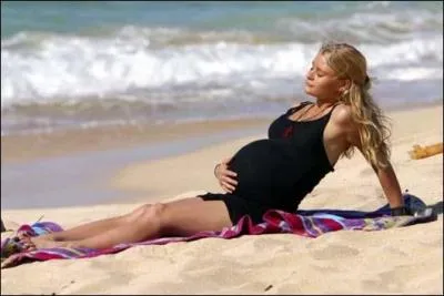 Quelle friandise imaginaire Claire dguste t-elle avec Charlie ?