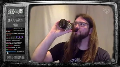 "But time will tell
And we will cross the bridge
When we find it and step on it
You take my fate in your hands
You say that we have to be strong or we will die"
De quelle chanson ces paroles sont-elles extraites ?