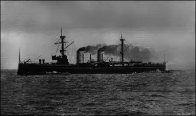 En 1912, la flotte ottomane, constitu&eacute;e de navires anciens, sort peu de ses ports et &eacute;vite une confrontation navale de grande ampleur ; le principal affrontement a lieu les 7 et 8 juin 1912 &agrave; Kunfuda en mer Rouge : les Ottomans perdent leurs 6 canonni&egrave;res. Qui affrontaient-ils ?