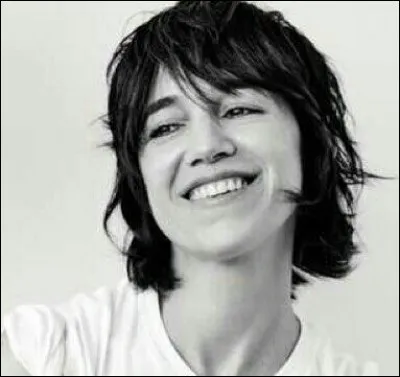 Quel film son père Serge, a-t-il réalisé avec elle ?