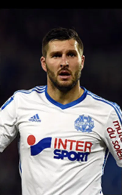 Qui est ce footballeur ?