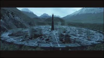 Qui a dit : "Mes seigneurs, bienvenue en Isengard !" ?