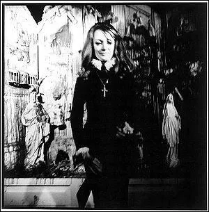 Qui a-t-elle reprsent sous un visage laid ?