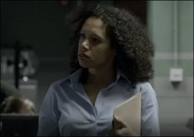 Qui est ce sergent qui déteste Sherlock Holmes ?