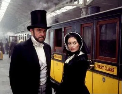 Edward Pierce (Sean Connery) veut réaliser un grand braquage en attaquant un train : ce film, sorti en 1979, est inspiré du grand vol d'or de 1855 au Royaume-Uni lors de la guerre de Crimée. Quel est son titre ?