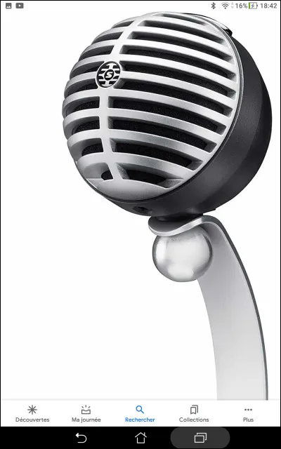 Quel personnage de la saga a fait un discours et au mariage de Bella et Edward, et &agrave; la fin de l'ann&eacute;e ?