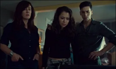 Une femme découvre qu'elle est une clone et que des personnes veulent s'en prendre à elle et à ses semblables. Quelle est cette série ?