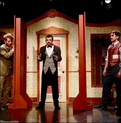 En théâtre, comment appelle-t-on une réplique quun personnage prononce à lintention du public à linsu des autres personnages sur scène ?