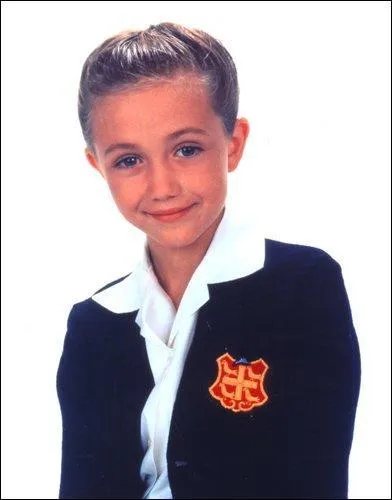 Quel rle joue la petite Grcie, qui n'est pas trs doue, dans le spectacle d'cole que Fran met en scne ?