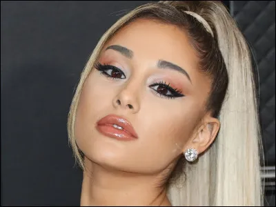 Quel &acirc;ge Ariana Grande a-t-elle ?