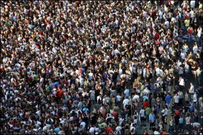 Question Bonus : quelle ville brésilienne est la plus proche de Paris en terme de population ?