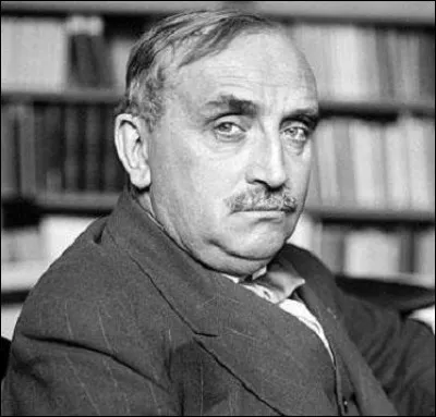 Dans quel pays Paul Claudel passa-t-il 14 ans en tant que consul ?