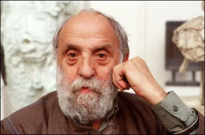 Quel était le nom de famille du sculpteur "César" qui fit partie du mouvement des "Nouveaux réalistes" et créa le trophée remis lors des "César du cinéma" ?