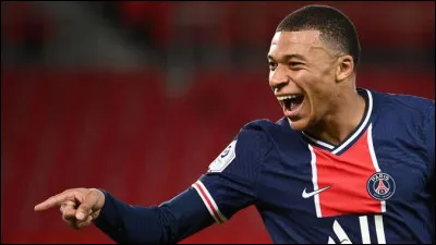 À quel poste joue ce joueur ?