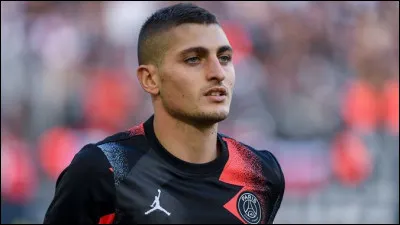 À quel poste joue ce joueur ?