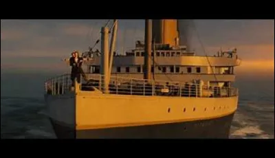 En quelle année le Titanic a-t-il coulé dans l'océan Atlantique ? C'était un 15 avril.