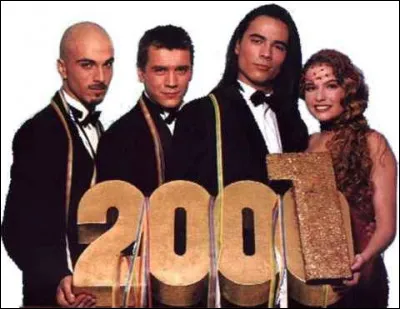 Dans quelle comédie musicale peut-on entendre la chanson "Les Rois du monde" ?