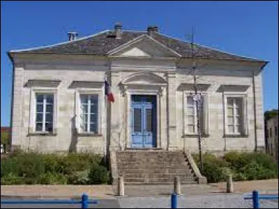 Nous sommes à présent en Gironde, à Auros. Nous nous trouvons dans l'ex région ...