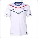 A quelle quipe appartient ce maillot ?