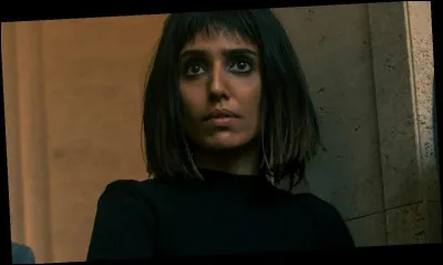 Quel est son nom de famille ?
Indice sur le nom de la série : ☔7️⃣💥👨‍👧‍👦