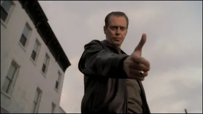 Quel est son nom de famille ?
Indice sur le nom de la série : « Capo ou pas, là tout de suite, on est juste deux trous du culs paumés dans les bois. »