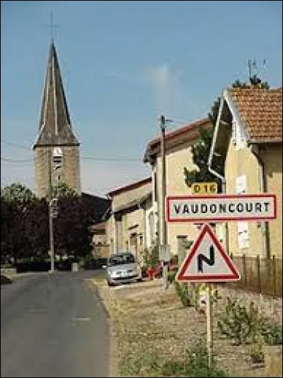 Village Meusien, Vaudoncourt se situe dans l'ancienne région ...