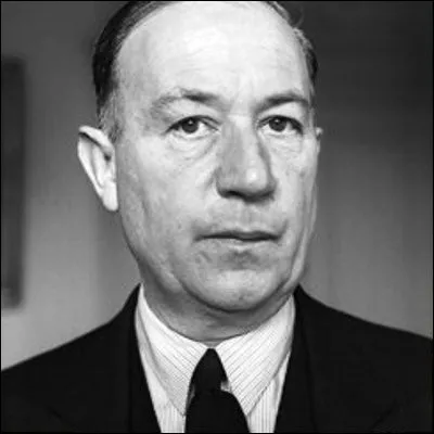 Quel roman de Paul Morand, publi&eacute; en 1941 et adapt&eacute; au cin&eacute;ma avec Alain Delon, a pour personnage principal Pierre Niox, un antiquaire parisien ?