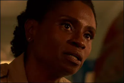 Qui a tiré sur le sheriff Peterkin ?