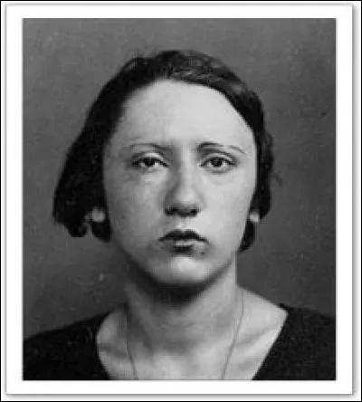Cette femme prénommée Violette, a défrayé la chronique judiciaire dans les années 30, pour avoir empoisonné son père. Quel était son nom de famille ?