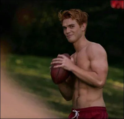 Comment s'appelle le chien d'Archie ?