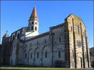 Ville de l'aire urbaine Clermontoise, en Auvergne-Rh&ocirc;ne-Alpes, Ennezat se situe dans le d&eacute;partement ...