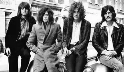 Robert Plant et Jimmy Page ont fait partie de ce groupe internationalement reconnu qu'est "Led Zeppelin", formé en 1968. Mais il n'a pas chanté :