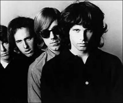 Groupe emblématique mené par Jim Morrison, "The Doors" ne s'est formé que durant 6 années, de 1965 à 1971, la mort du leader mettant un terme à leur carrière. Mais il n'a pas chanté :