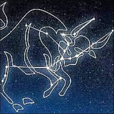 Quel amas d�&eacute;toiles, visible dans la constellation du Taureau, &eacute;tait appel&eacute; poussini&egrave;re dans certaines cultures ?