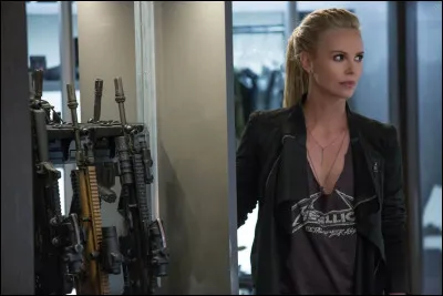 Quel est le personnage joué par Charlize Theron ?