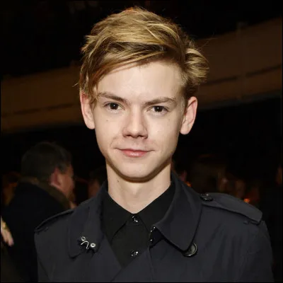 Quel film sans Thomas Brodie-Sangster préfères-tu ?