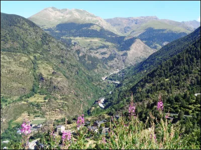 Dans quelle principauté européenne pourrez-vous visiter la paroisse d'Encamp ?